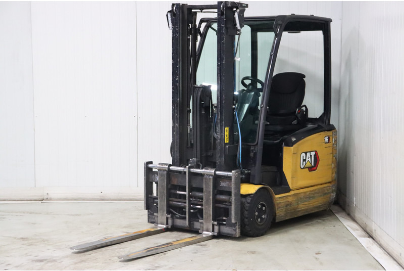 Caterpillar EP16ANT - Chariot élévateur électrique: photos 4 Caterpillar EP16ANT - Chariot élévateur électrique: photos 4