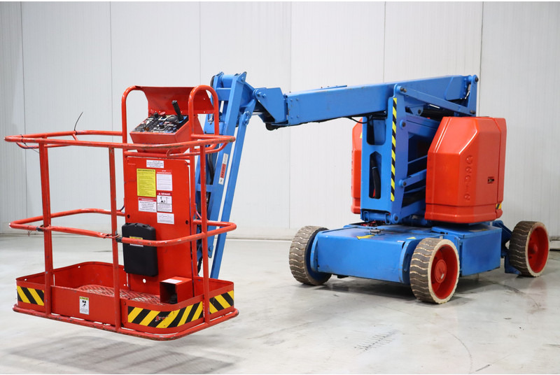 Genie Z34/22N - Nacelle articulée: photos 4 Genie Z34/22N - Nacelle articulée: photos 4