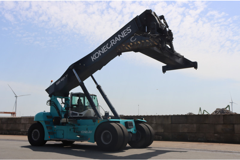 KONECRANES 4531TC5 - Reach stacker: photos 1 KONECRANES 4531TC5 - Reach stacker: photos 1
