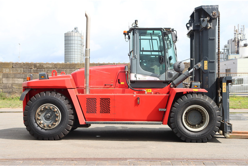 Chariot élévateur diesel Kalmar DCG220-12LB: photos 9 Chariot élévateur diesel Kalmar DCG220-12LB: photos 9