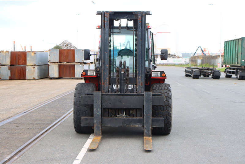 Manitou M50-4 - Chariot élévateur diesel: photos 3 Manitou M50-4 - Chariot élévateur diesel: photos 3