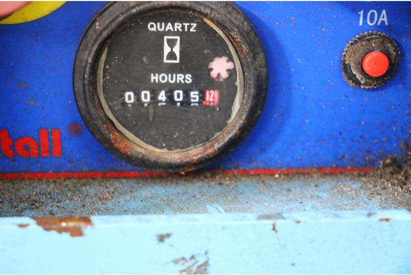 Nacelle ciseaux Mantall XE140W: photos 9 Nacelle ciseaux Mantall XE140W: photos 9