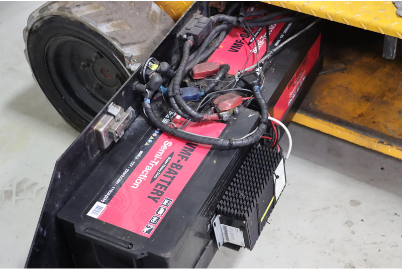 SkyHigh ST120 - Nacelle articulée: photos 5 SkyHigh ST120 - Nacelle articulée: photos 5