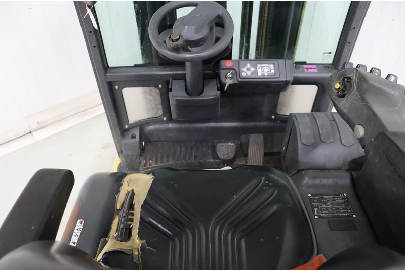 UniCarriers AG2N1L16Q - Chariot élévateur électrique: photos 2 UniCarriers AG2N1L16Q - Chariot élévateur électrique: photos 2