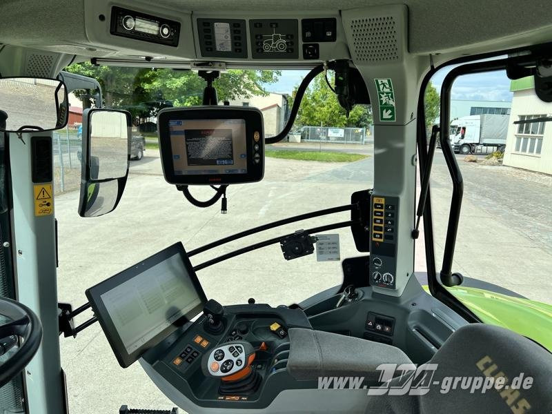Tracteur agricole CLAAS Axion 870: photos 11