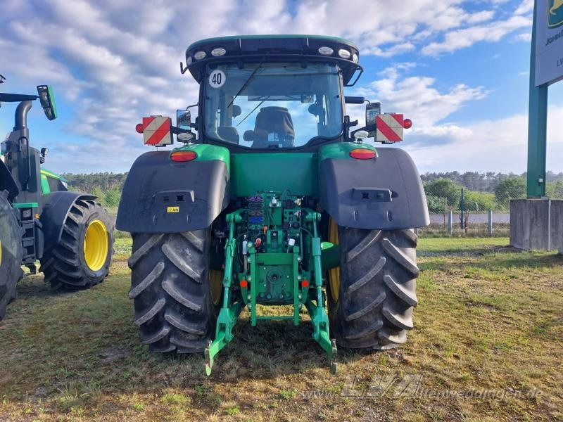John Deere 7290R E23 PowerShift - Tracteur agricole: photos 4 John Deere 7290R E23 PowerShift - Tracteur agricole: photos 4