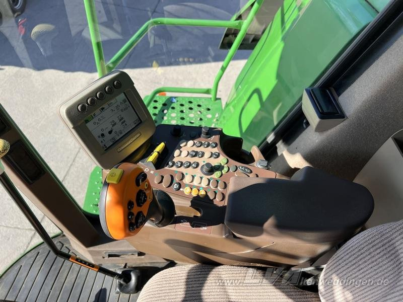 Moissonneuse-batteuse John Deere T660: photos 7