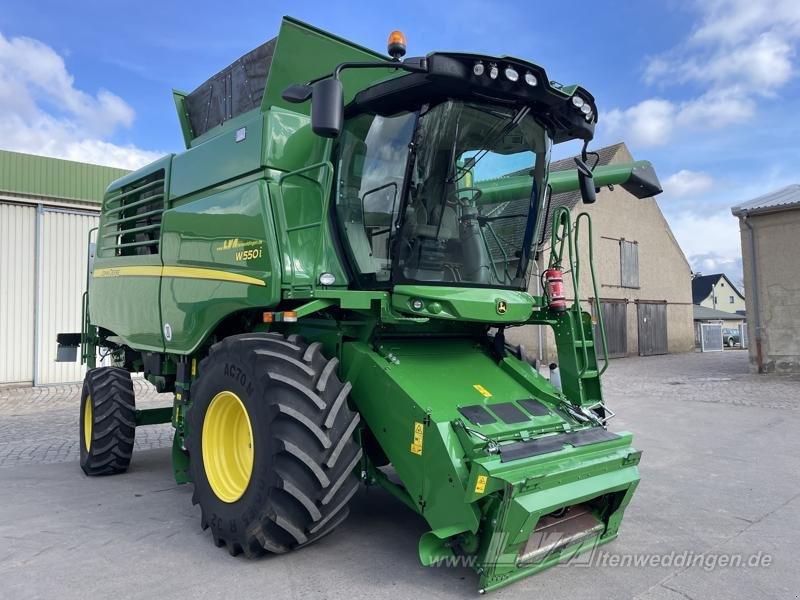 John Deere W550 - Moissonneuse-batteuse: photos 1 John Deere W550 - Moissonneuse-batteuse: photos 1