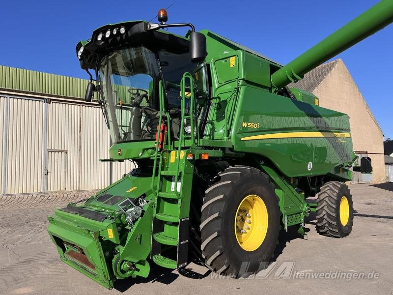John Deere W550 - Moissonneuse-batteuse: photos 2 John Deere W550 - Moissonneuse-batteuse: photos 2