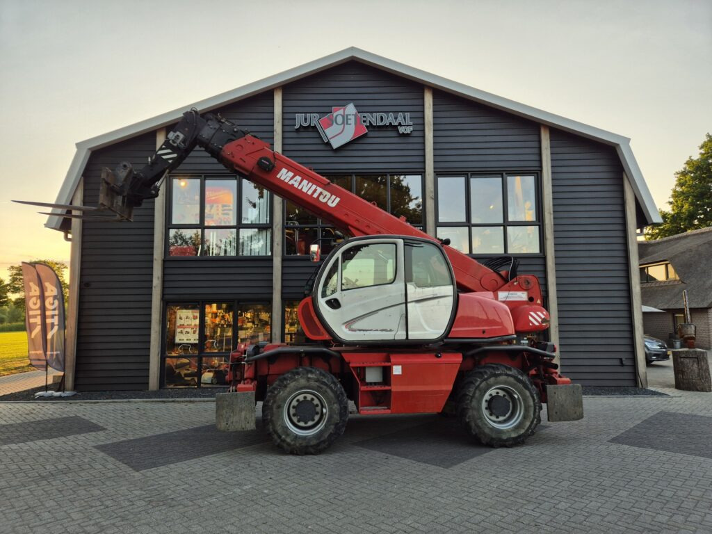 Chariot télescopique MANITOU MRT 2150 privilege: photos 1
