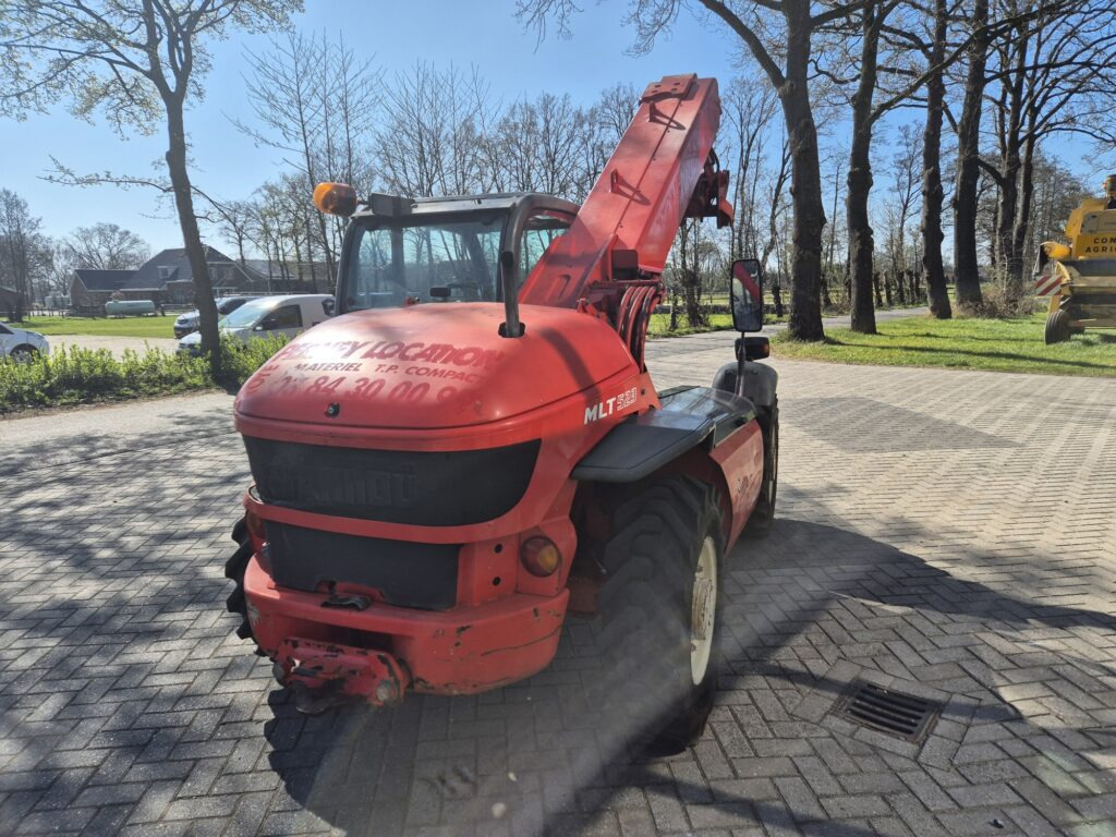 MANITOU MT 523 - Chariot télescopique: photos 4 MANITOU MT 523 - Chariot télescopique: photos 4