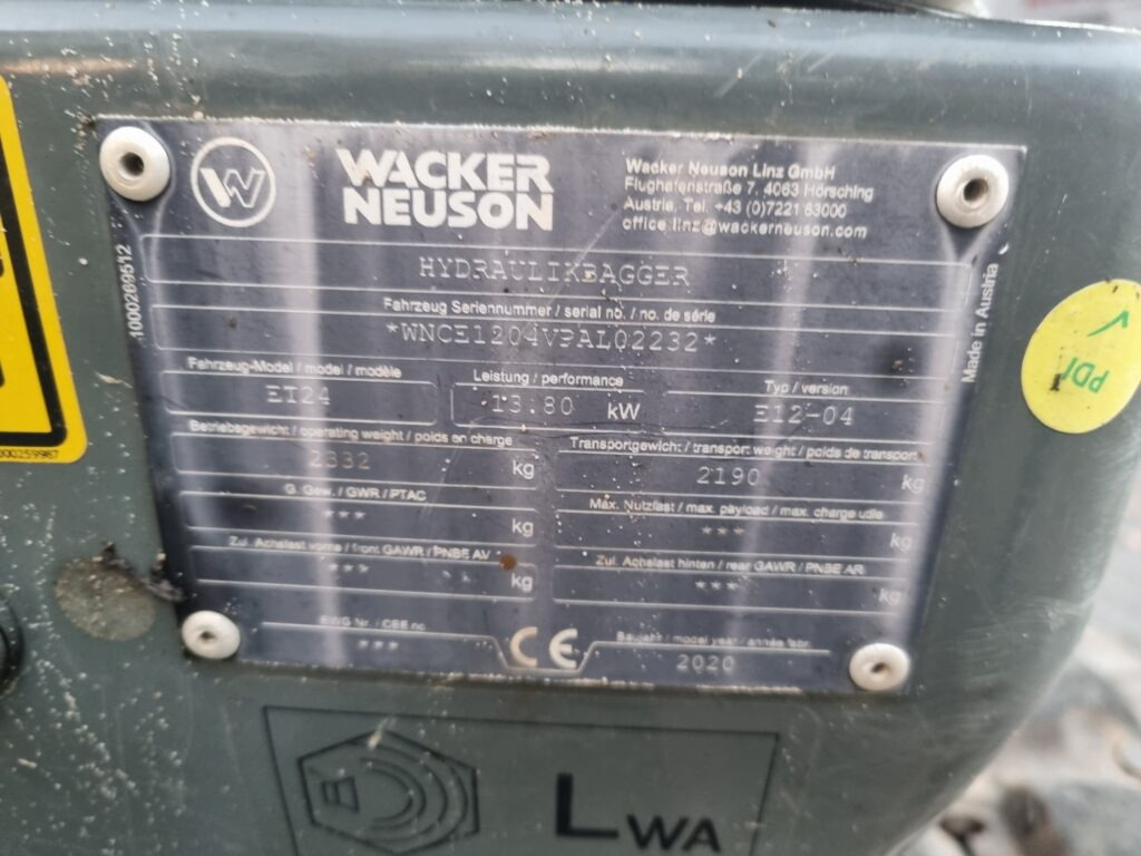 Mini pelle WACKER NEUSON ET24 minidigger: photos 20 Mini pelle WACKER NEUSON ET24 minidigger: photos 20