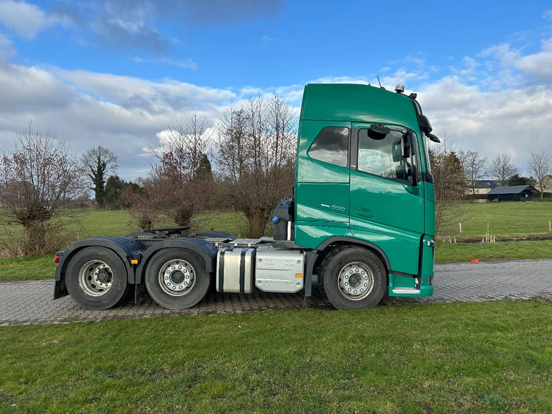 Volvo FH 16.650 | 6X2/4 | FULL AIR | RETARDER | LOW KM !!! | - Tracteur routier: photos 5 Volvo FH 16.650 | 6X2/4 | FULL AIR | RETARDER | LOW KM !!! | - Tracteur routier: photos 5
