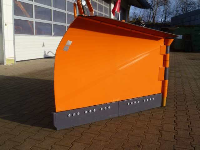 Unimog Schneepflug - Vario SON SPVKX300 - Lame à neige: photos 3 Unimog Schneepflug - Vario SON SPVKX300 - Lame à neige: photos 3