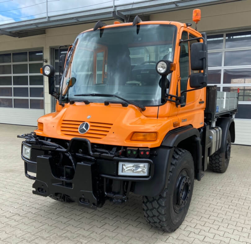 Unimog 500 - U500 405 33387 Mercedes Benz 405 - Véhicule de voirie/ Spécial: photos 1 Unimog 500 - U500 405 33387 Mercedes Benz 405 - Véhicule de voirie/ Spécial: photos 1