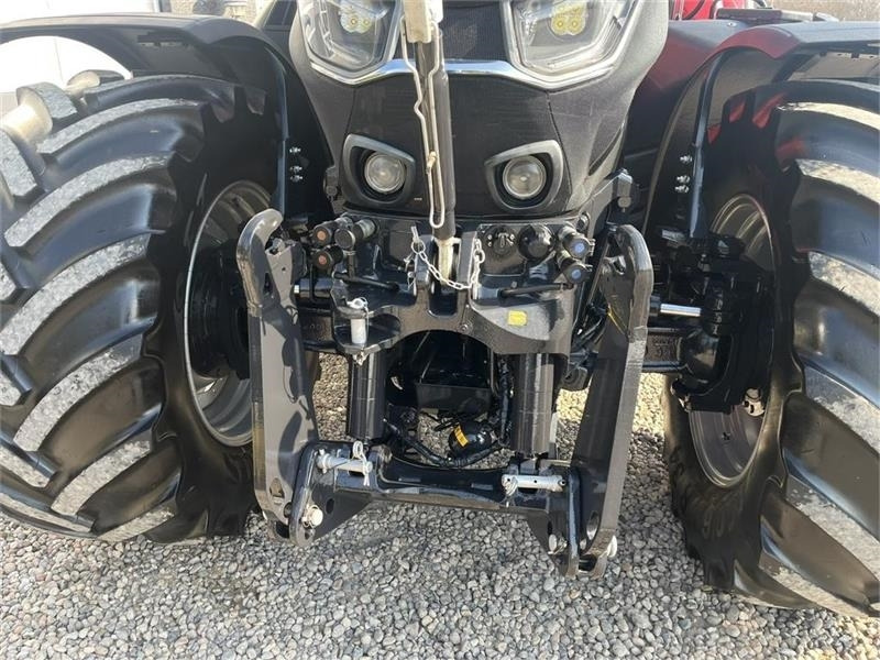 Case IH Optum 300 CVX Velholdt traktor med det rigtige uds - Tracteur agricole: photos 4 Case IH Optum 300 CVX Velholdt traktor med det rigtige uds - Tracteur agricole: photos 4