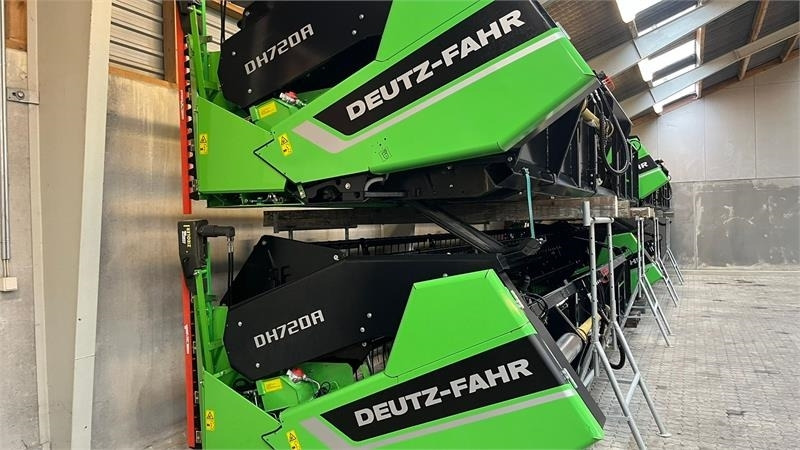 Deutz-fahr 7206 With 24feed - 7.2m header. New and unused Com - Moissonneuse-batteuse: photos 4 Deutz-fahr 7206 With 24feed - 7.2m header. New and unused Com - Moissonneuse-batteuse: photos 4