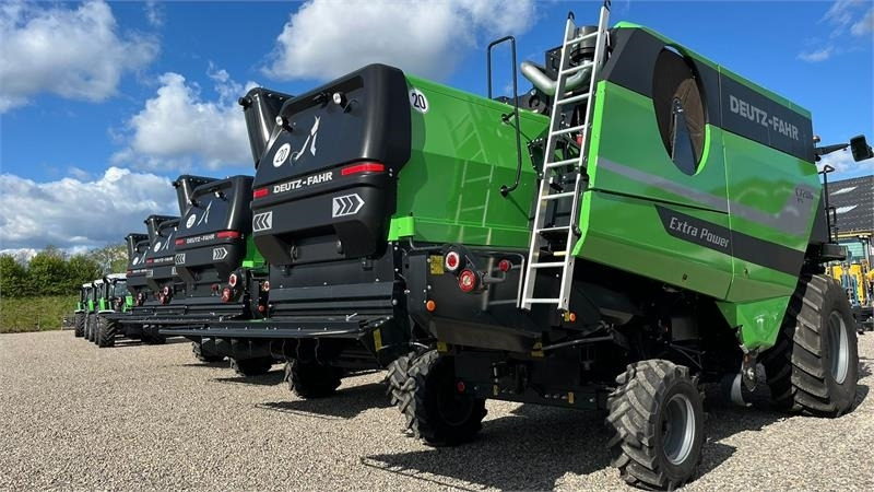 Deutz-fahr C7206 With 24feed - 7.2m header. New and unused Co - Moissonneuse-batteuse: photos 5 Deutz-fahr C7206 With 24feed - 7.2m header. New and unused Co - Moissonneuse-batteuse: photos 5