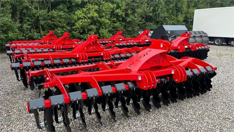 Dexwal Mamut 4 m Med v-rings pakker og 560mm tallerkner - Cover crop: photos 1 Dexwal Mamut 4 m Med v-rings pakker og 560mm tallerkner - Cover crop: photos 1