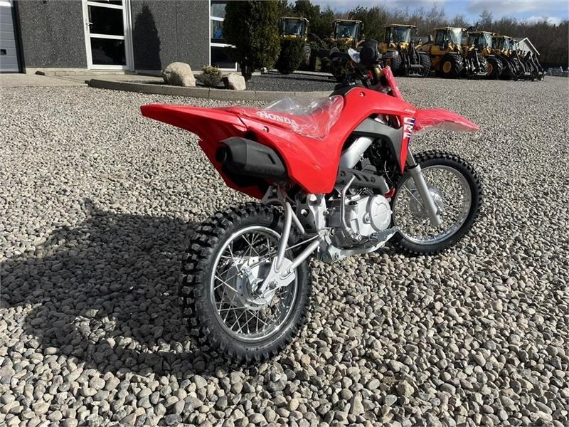 Honda CRF 110 F Den nye model - Quadricycle: photos 5 Honda CRF 110 F Den nye model - Quadricycle: photos 5