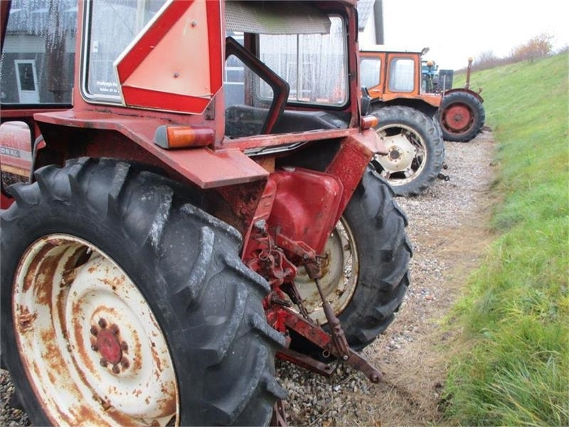 IH 574 Med Gyro frontlæsser med Greb - Tracteur agricole: photos 3 IH 574 Med Gyro frontlæsser med Greb - Tracteur agricole: photos 3