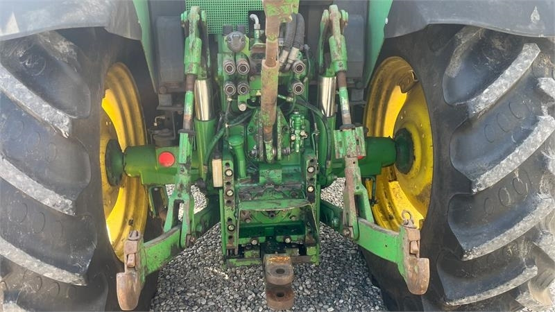 John Deere 6510 Med frontlæsser - Tracteur agricole: photos 4 John Deere 6510 Med frontlæsser - Tracteur agricole: photos 4