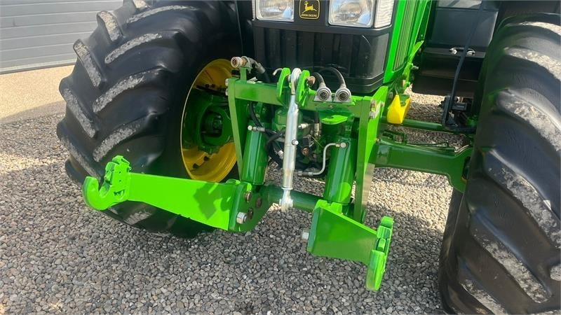 John Deere 7710 8.1L motor, store hjul og frontlift. En ejere - Tracteur agricole: photos 4 John Deere 7710 8.1L motor, store hjul og frontlift. En ejere - Tracteur agricole: photos 4