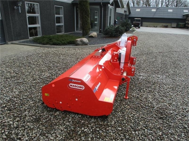 Maschio Tigre 300 sideforskydelig - Faucheuse: photos 3 Maschio Tigre 300 sideforskydelig - Faucheuse: photos 3