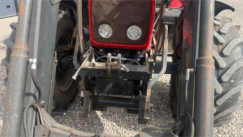 Massey Ferguson 6480 Dyna 4 Med frontlift og frontlæsser - Tracteur agricole: photos 4 Massey Ferguson 6480 Dyna 4 Med frontlift og frontlæsser - Tracteur agricole: photos 4