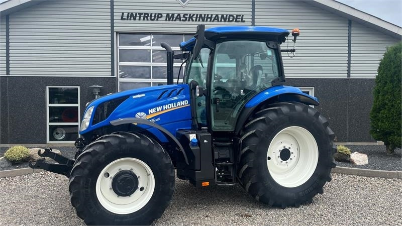 New Holland T6.165 AutoCommannd med frontlift - Tracteur agricole: photos 1 New Holland T6.165 AutoCommannd med frontlift - Tracteur agricole: photos 1