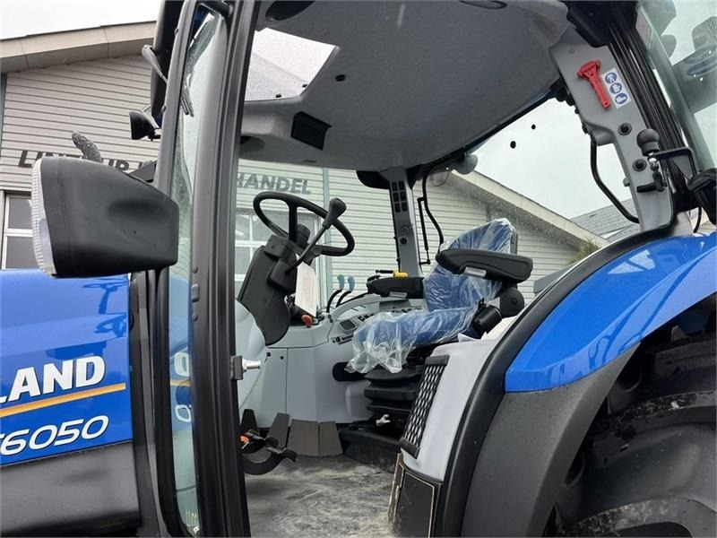 New Holland T6050 Delta - EXPORT - Tracteur agricole: photos 5 New Holland T6050 Delta - EXPORT - Tracteur agricole: photos 5