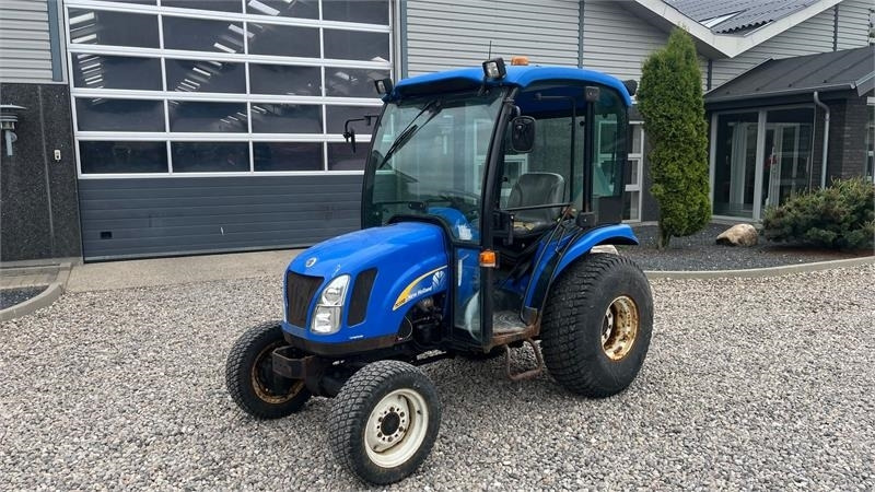 New Holland TC35DA - Tracteur agricole: photos 2 New Holland TC35DA - Tracteur agricole: photos 2