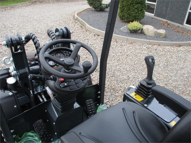 Pitbull X24-26V med lyspakke, 400mm hjulmontering - Valet de ferme: photos 5 Pitbull X24-26V med lyspakke, 400mm hjulmontering - Valet de ferme: photos 5