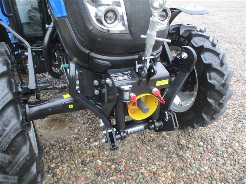 Tracteur agricole Solis 60 Med frontlift og frontPTO: photos 12