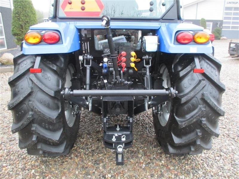 Tracteur agricole Solis 60 Med frontlift og frontPTO: photos 7