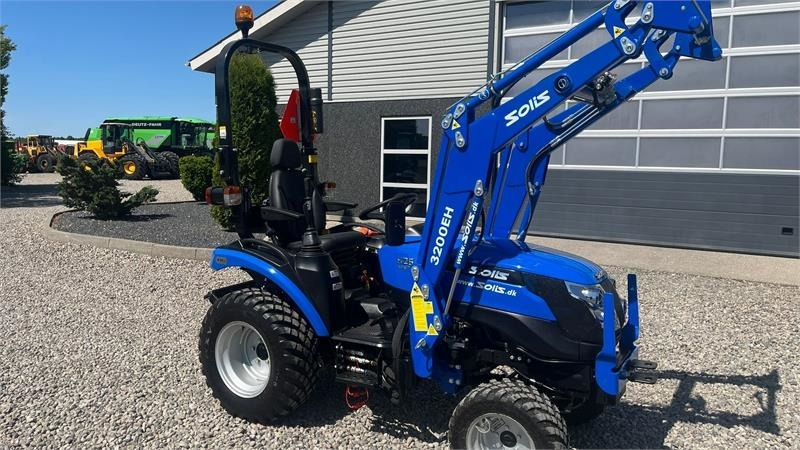 Tracteur communal Solis H26 HST Med Frontlæsser og GardenPro dæk: photos 17 Tracteur communal Solis H26 HST Med Frontlæsser og GardenPro dæk: photos 17