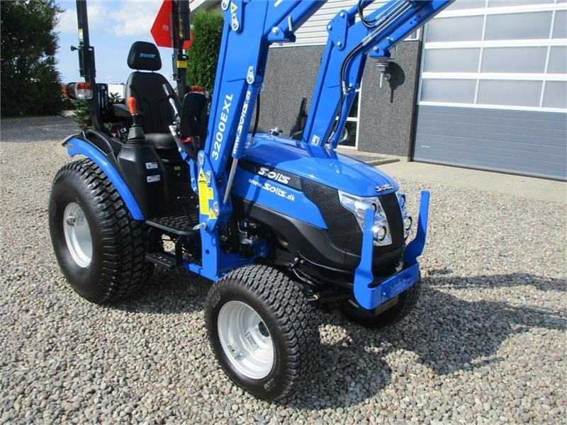 Tracteur agricole Solis S26 Shuttle XL 9+9 med turfhjul og frontlæsser: photos 18
