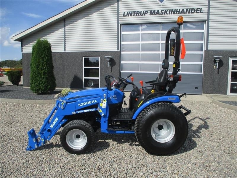 Tracteur agricole Solis S26 Shuttle XL 9+9 med turfhjul og frontlæsser: photos 10