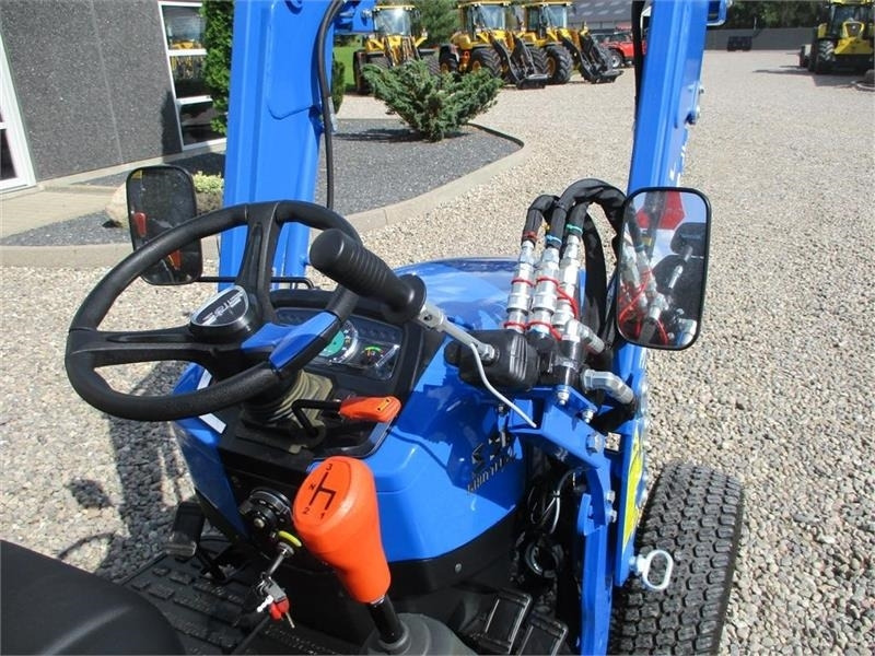Tracteur agricole Solis S26 Shuttle XL 9+9 med turfhjul og frontlæsser: photos 15