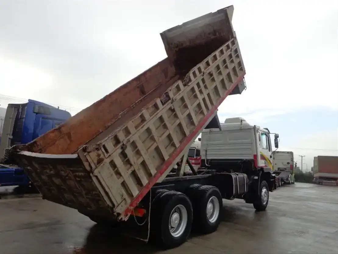 MAN 26.372 MAN 26.372 6X4 - Camion benne: photos 4 MAN 26.372 MAN 26.372 6X4 - Camion benne: photos 4