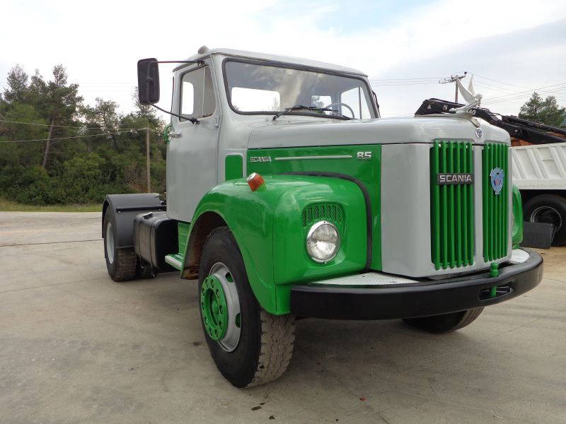 Scania L Scania Vabis L85 /54 4X2 Truck Head - Tracteur routier: photos 1 Scania L Scania Vabis L85 /54 4X2 Truck Head - Tracteur routier: photos 1