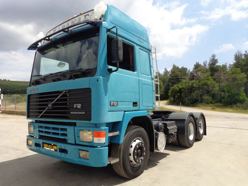 Volvo F 12.400 Volvo F12 6X2 TD122FL - Tracteur routier: photos 1 Volvo F 12.400 Volvo F12 6X2 TD122FL - Tracteur routier: photos 1
