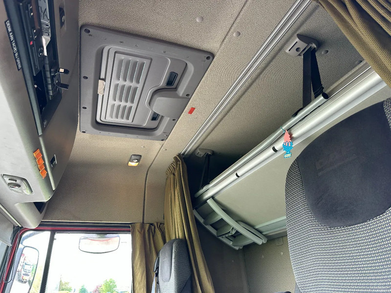 DAF XF 105 460 FAN BAKWAGEN/PRITSCHE!! - Camion plateau: photos 5 DAF XF 105 460 FAN BAKWAGEN/PRITSCHE!! - Camion plateau: photos 5