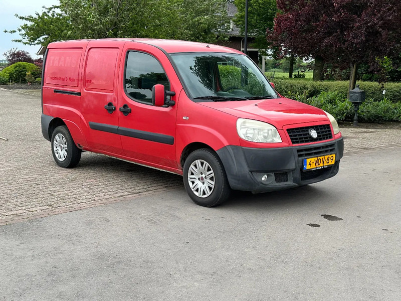 Fiat Doblò 1.9 JTD LANG Airco/Klima schuifdeur EXPORT! - Fourgonnette: photos 1 Fiat Doblò 1.9 JTD LANG Airco/Klima schuifdeur EXPORT! - Fourgonnette: photos 1