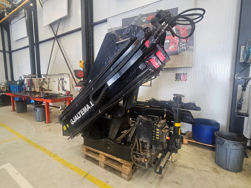 Hiab 23 tm hiab with radio remote - Flèche: photos 3 Hiab 23 tm hiab with radio remote - Flèche: photos 3