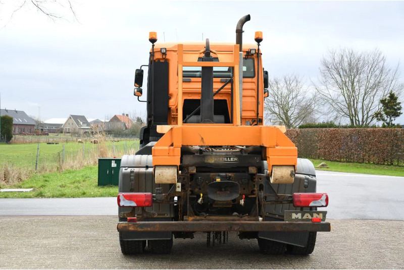 MAN TGA 18.350 4X4 BL HAAKARM/HOOKLIFT/ABROLLER!!KOMMUNAL!! - Camion ampliroll: photos 5 MAN TGA 18.350 4X4 BL HAAKARM/HOOKLIFT/ABROLLER!!KOMMUNAL!! - Camion ampliroll: photos 5