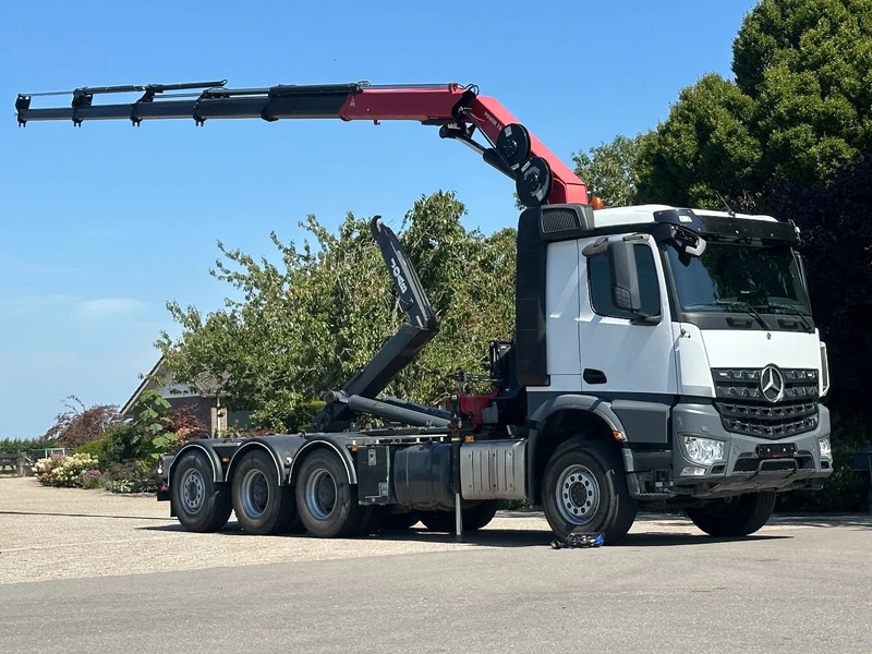 Mercedes-Benz Arocs 3251 8x4 TRIPLE!!28TM KRAAN/HAAK!!EURO6!!TOP! ZERO EMISSIE 2030!! - Camion ampliroll, Camion grue: photos 1 Mercedes-Benz Arocs 3251 8x4 TRIPLE!!28TM KRAAN/HAAK!!EURO6!!TOP! ZERO EMISSIE 2030!! - Camion ampliroll, Camion grue: photos 1