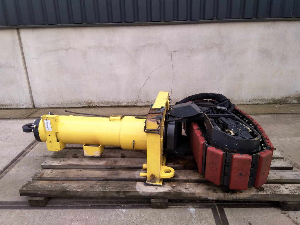 Bomag BM1000-35 - - Pièces de train de roulement pour Engins de chantier: photos 1 Bomag BM1000-35 - - Pièces de train de roulement pour Engins de chantier: photos 1
