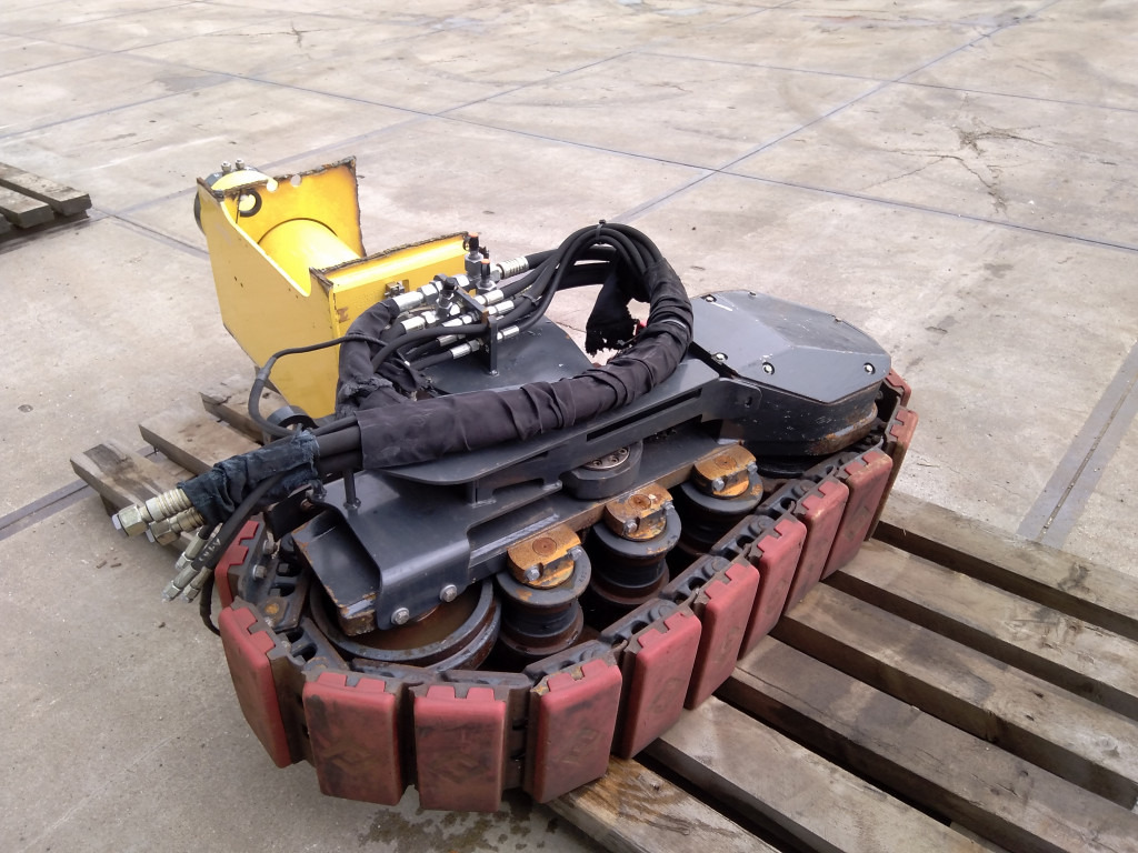 Bomag BM1000-35 - - Pièces de train de roulement pour Engins de chantier: photos 2 Bomag BM1000-35 - - Pièces de train de roulement pour Engins de chantier: photos 2