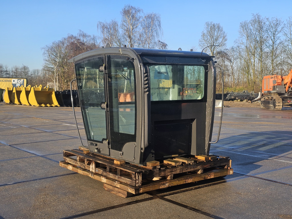 Case 48003933 - Cabine pour Engins de chantier: photos 5 Case 48003933 - Cabine pour Engins de chantier: photos 5